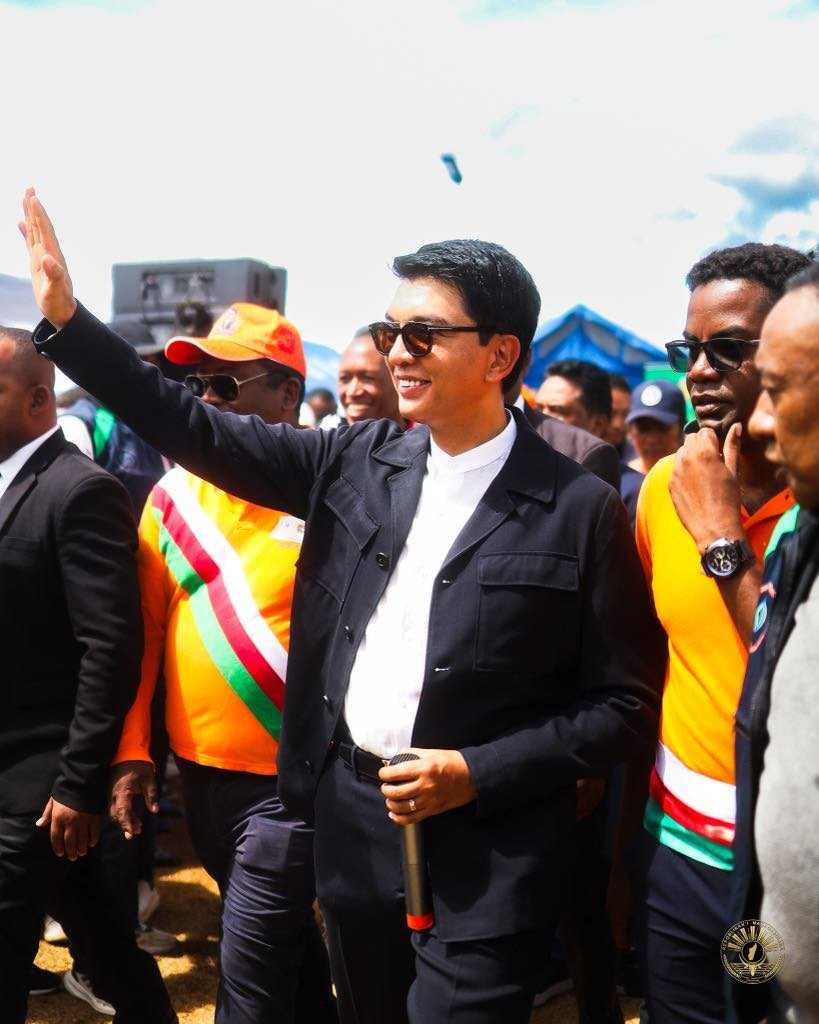 Filoha Andry RAJOELINA teny Anosizato : ” Nahitana fihenana ny isan’ny traboina noho ny fiomanana mialoha “