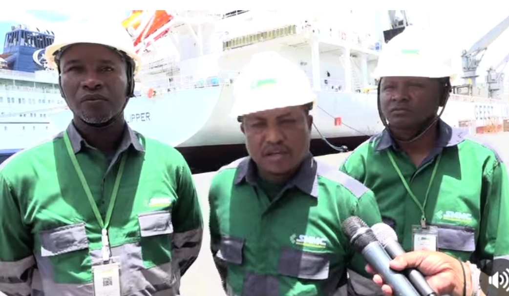 𝗗𝗘𝗣𝗔𝗥𝗧 𝗗𝗨 𝗡𝗔𝗩𝗜𝗥𝗘 𝗔𝗧𝗟𝗔𝗡𝗧𝗜𝗖 𝗞𝗟𝗜𝗣𝗣𝗘𝗥 𝗗𝗘 𝗧𝗢𝗔𝗠𝗔𝗦𝗜𝗡𝗔 𝗔𝗩𝗘𝗖 𝟱 𝟰𝟬𝟬 𝗧𝗢𝗡𝗡𝗘𝗦 𝗗𝗘 𝗟𝗘𝗧𝗖𝗛𝗜𝗦 𝗘𝗡 𝗗𝗜𝗥𝗘𝗖𝗧𝗜𝗢𝗡 𝗗𝗘 𝗟’𝗘𝗨𝗥𝗢𝗣𝗘